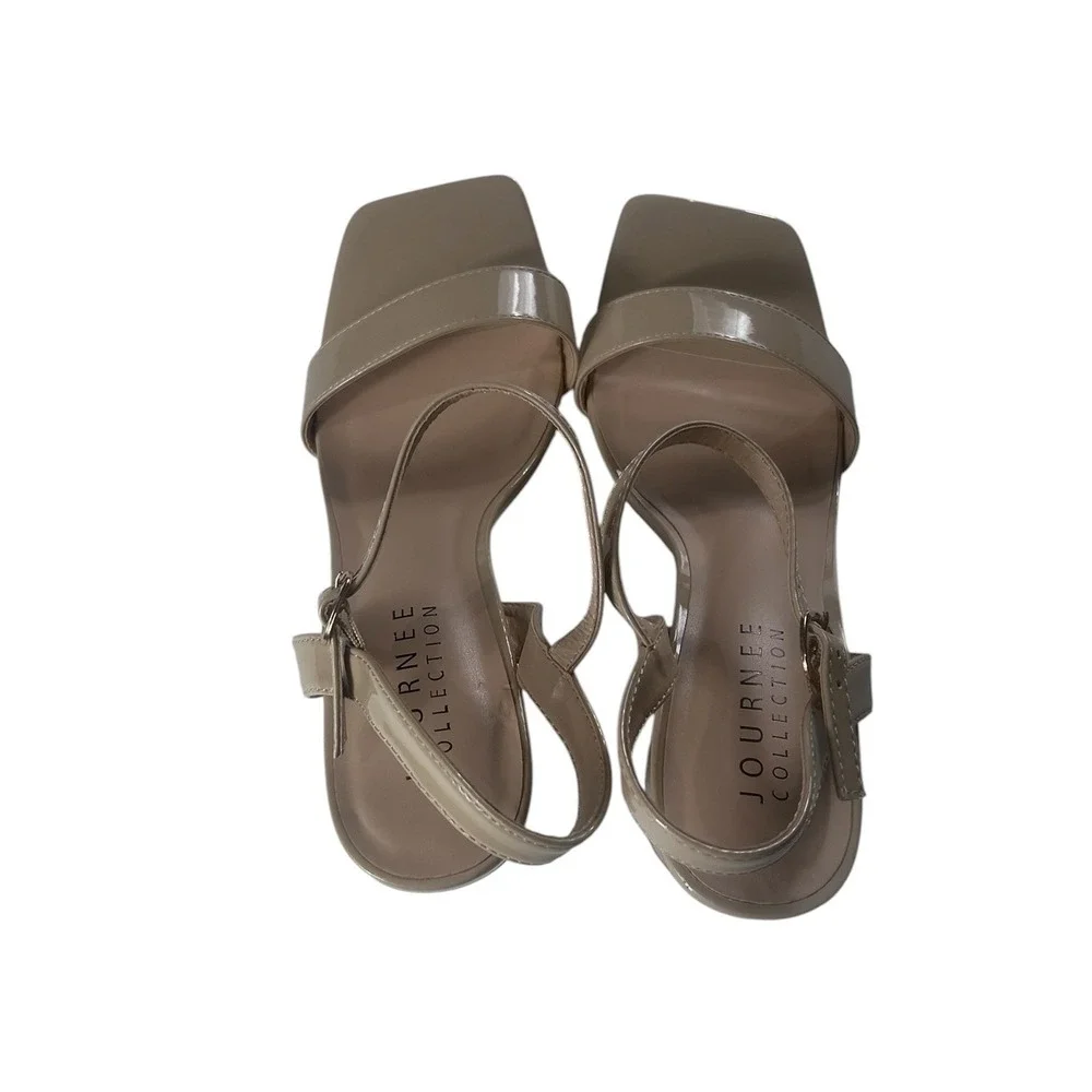 Journee Collection Tivona Tan Patent Square Toe Block Heel Sandals Womens 12 NEW